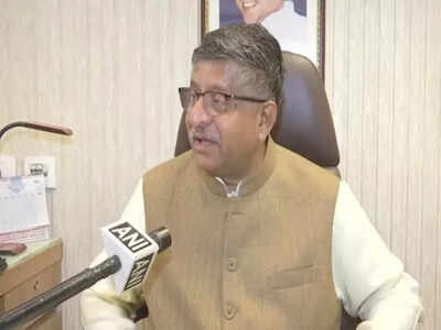 'Not able to handle Bihar, wants to be PM': Ravi Shankar Prasad claims Nitish 'pleaded' for PM candidature