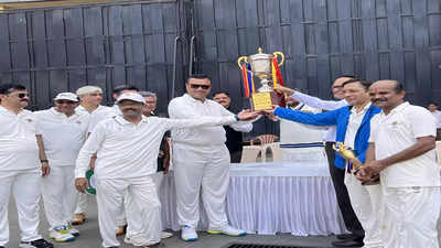 Bombay HC Judges score a win in cricket over senior advocates | Mumbai ...