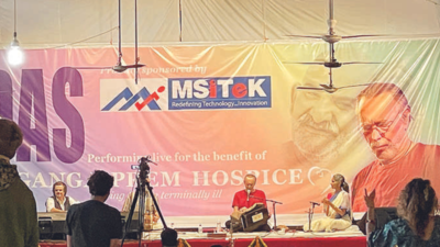 Grammy nominee holds concert to help cancer patients in Rishikesh