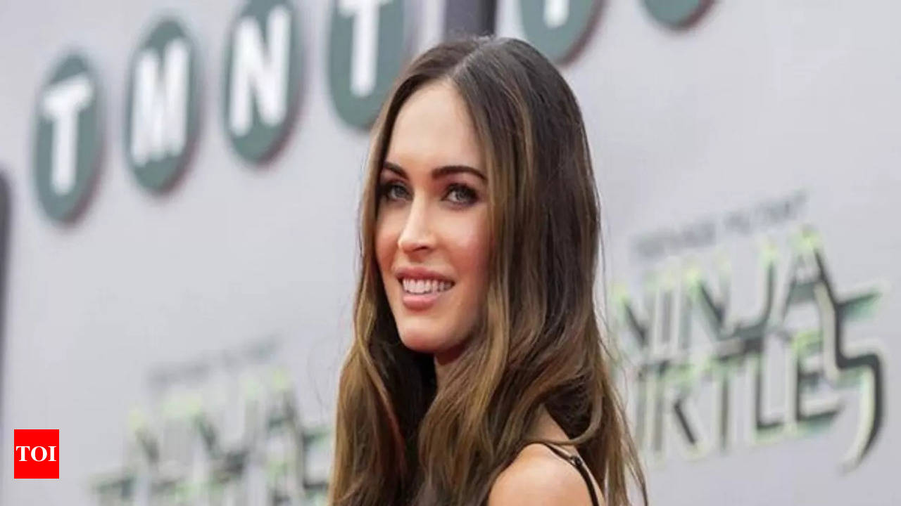 Megan Fox finally addresses MGK cheating allegations as she returns to  Instagram | English Movie News - Times of India