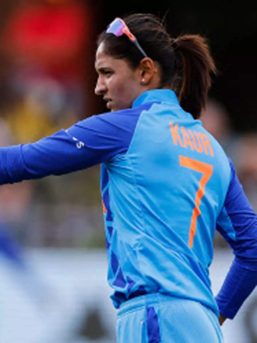 Harmanpreet Kaur creates twin records in T20Is