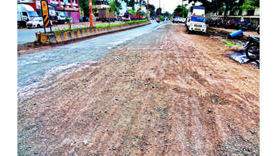 Industrialists raise pitch for relaying of major roads