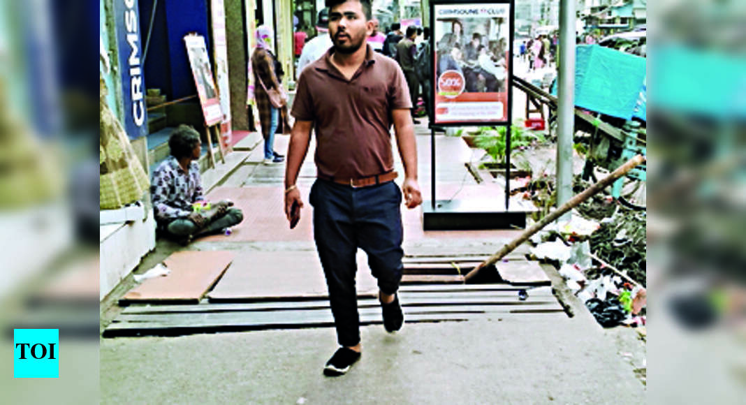 आधे-अधूरे फुटपाथ, बंद नालियों ने बारिश के पूर्वानुमान के बीच गुवाहाटी को दिया झटका  गुवाहाटी समाचार – टाइम्स ऑफ इंडिया
