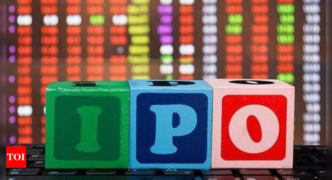 Joyalukkas withdraws $278 million IPO – Times of India
