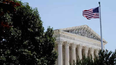 US Supreme Court debates challenge to internet firms' legal shield