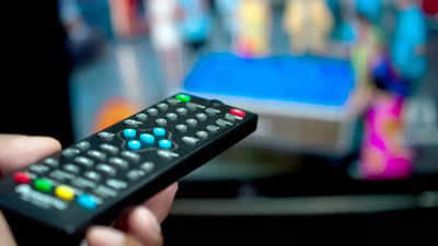 Universal Remotes For TV To Control Your Entire Entertainment Center (July, 2024)