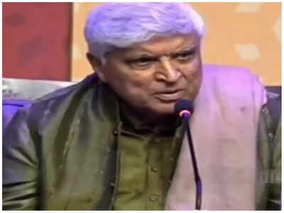 Javed Akhtar in Pak: 26/11 perpetrators still roam free