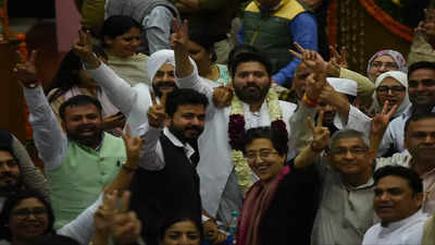 AAP's Aaley Mohammad Iqbal is Delhi's new deputy mayor