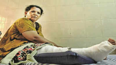 Kerala woman has pain in left leg, doctor operates on right