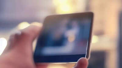 Women conned into posing nude, cops hunt for two men in Telangana