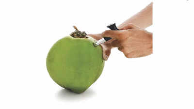 Coconut Opener Options For Easy and Safe Way of Opening Coconuts (May, 2024)