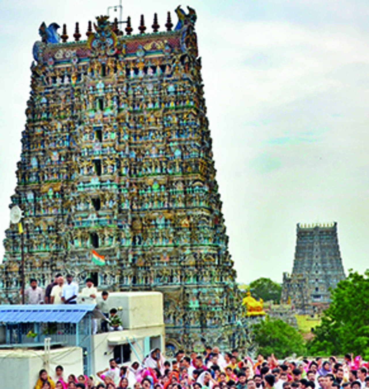Madurai: Guided Tour Launched In Madurai Meenakshi Temple ...