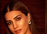 Hot party makeup looks inspired by Kriti Sanon