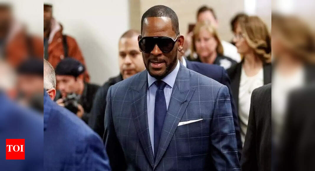 R Kelly sentenced to 20 years in federal child pornography case ...
