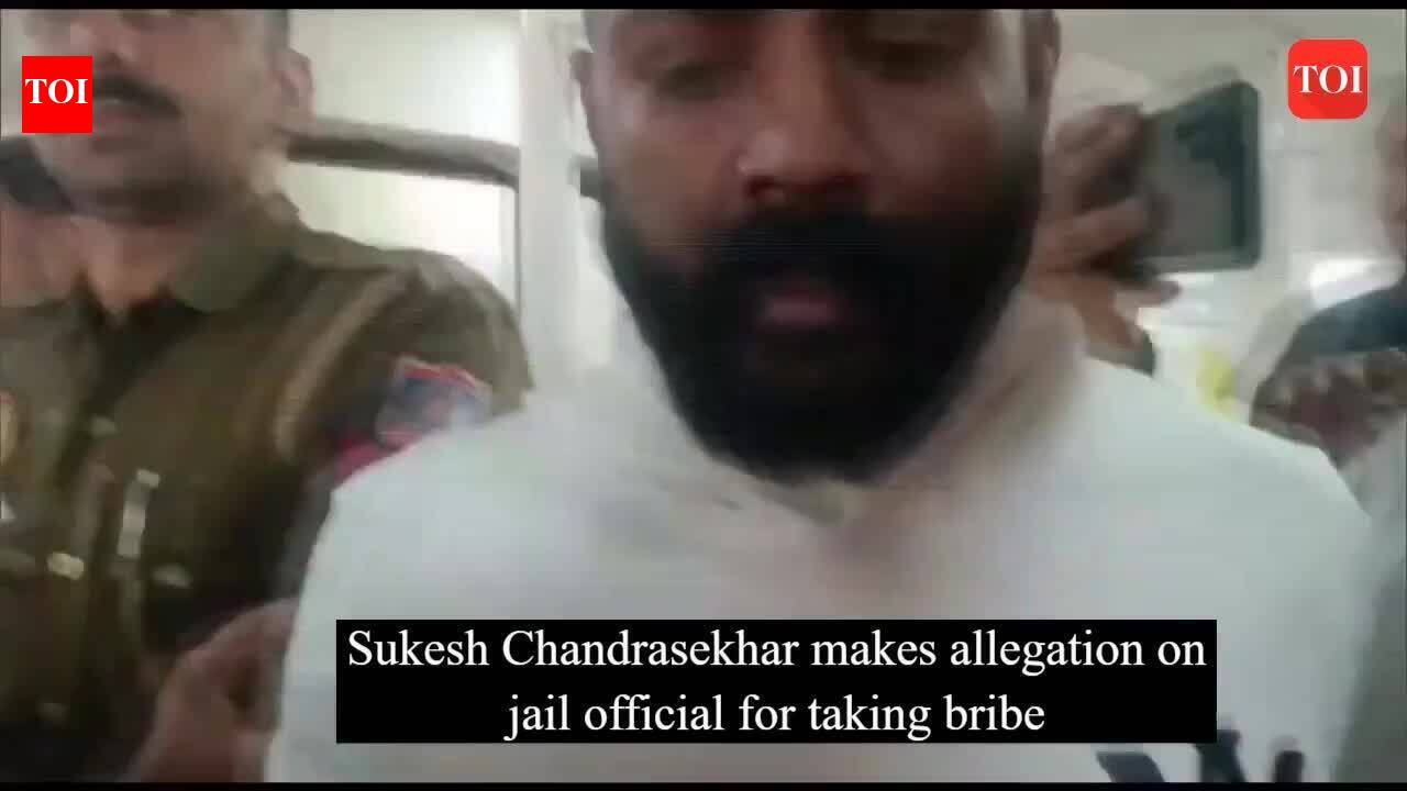 Sukesh Chandrasekhar makes allegation on jail official for taking bribe