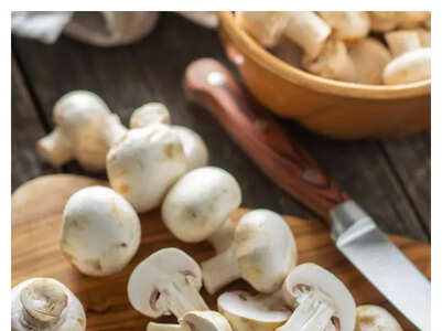 How to use mushroom to clear dark spots from face