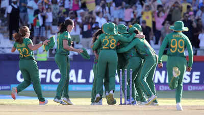 Women's T20 World Cup, England vs South Africa Highlights: South Africa stun England by 6 runs to enter their first ever final