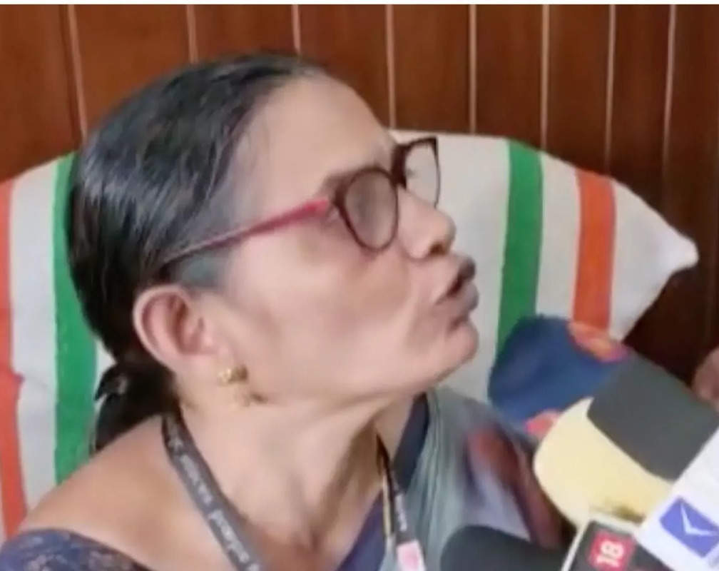 
Principal of Kasaragod Govt college in Kerala removed for locking students in her chamber
