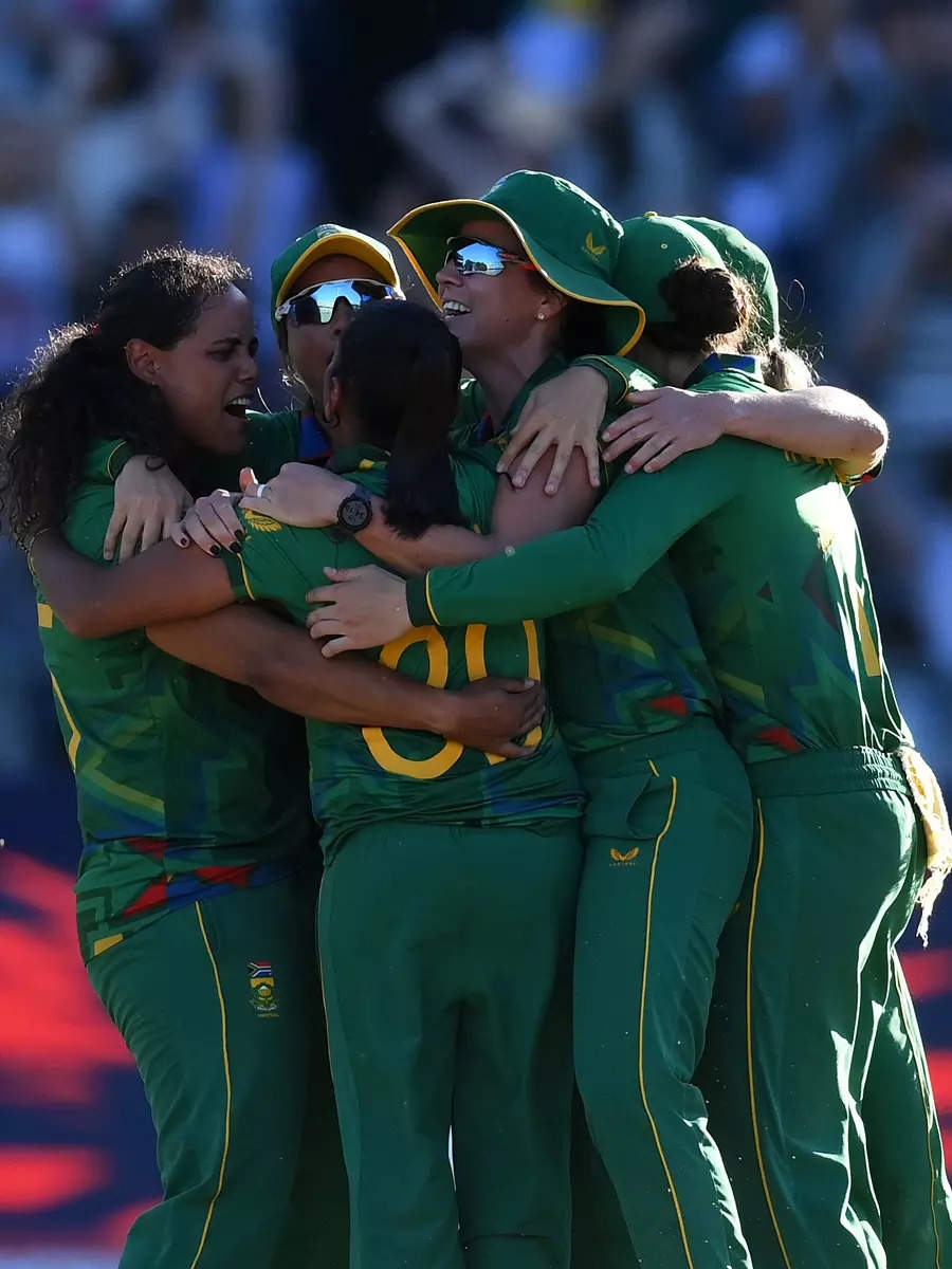 Brits steers South Africa into Women’s T20 World Cup final