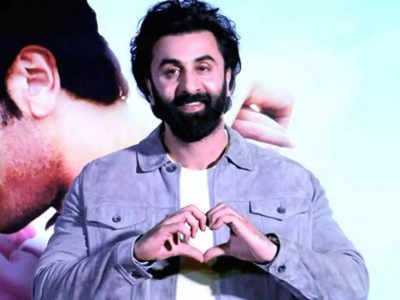 Ranbir Kapoor clarifies his statement about working in Pakistani films: Art is not bigger than your country