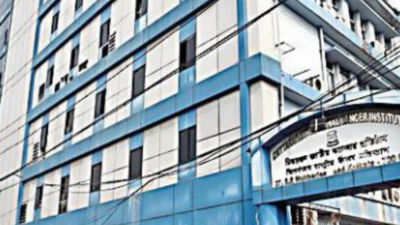 West Bengal hospital conducts rare surgery on cancer patient