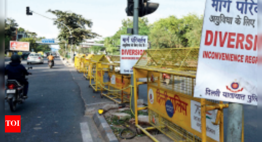 Delhi: Promise of signal-free Mathura road nears fruition | Delhi News ...