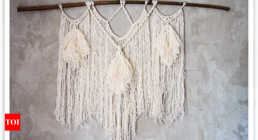 Wall Hangings to make your living room more welcoming