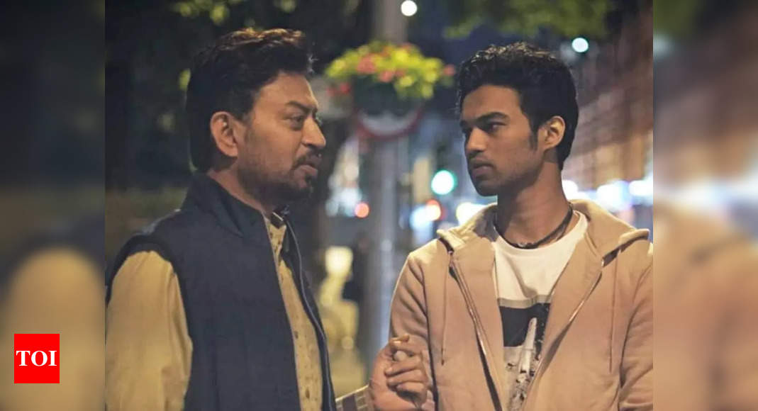 Irrfan Khan’s son Babil Khan says he doesn’t want to use his father’s privilege to find work – Times of India