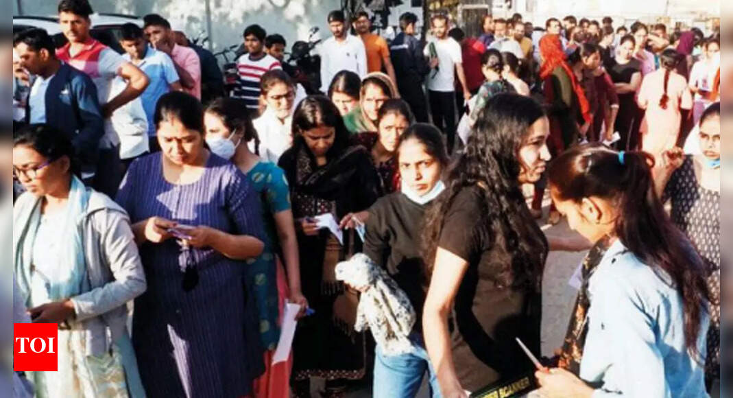 Mobile services suspended in 11 Rajasthan cities for teacher