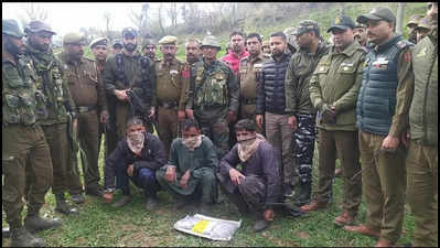 Three arrested with over 3kg heroin worth crores in J&K's Poonch