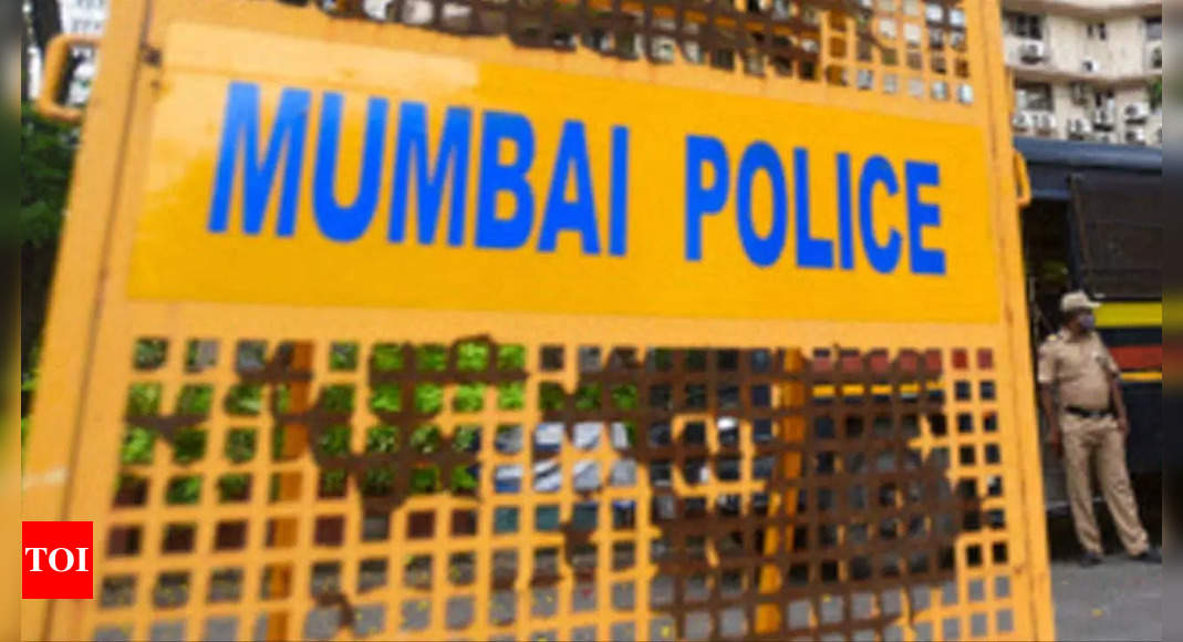 फरार विचाराधीन कैदी को पकड़ने के लिए मुंबई पुलिस ने खुद को घर का मालिक बताया |  मुंबई समाचार – टाइम्स ऑफ इंडिया