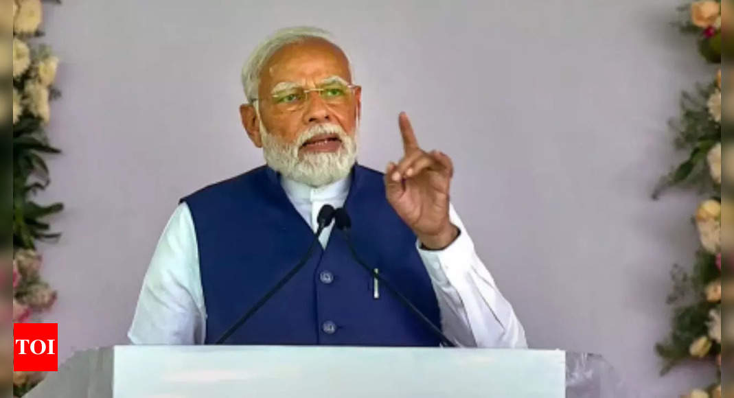 Pm Modi:  PM Modi inaugurates Shivamogga Airport in Karnataka | India News – Times of India