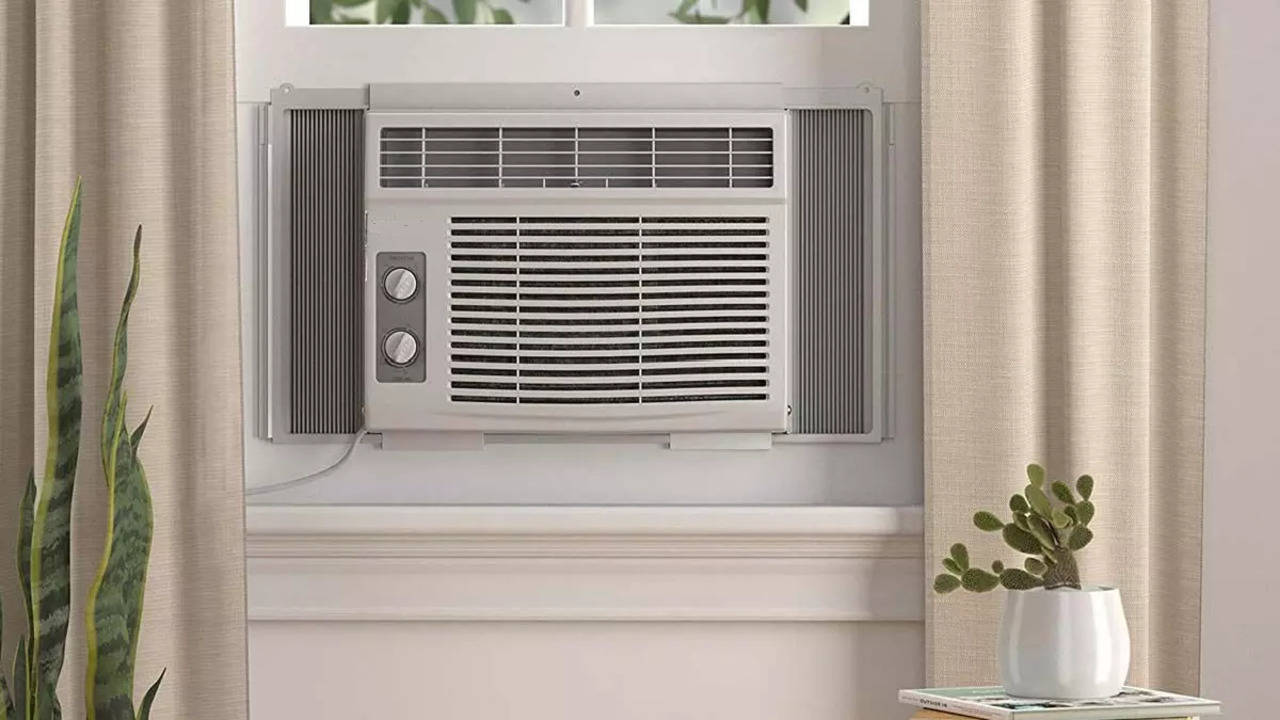 hitachi window ac gas type