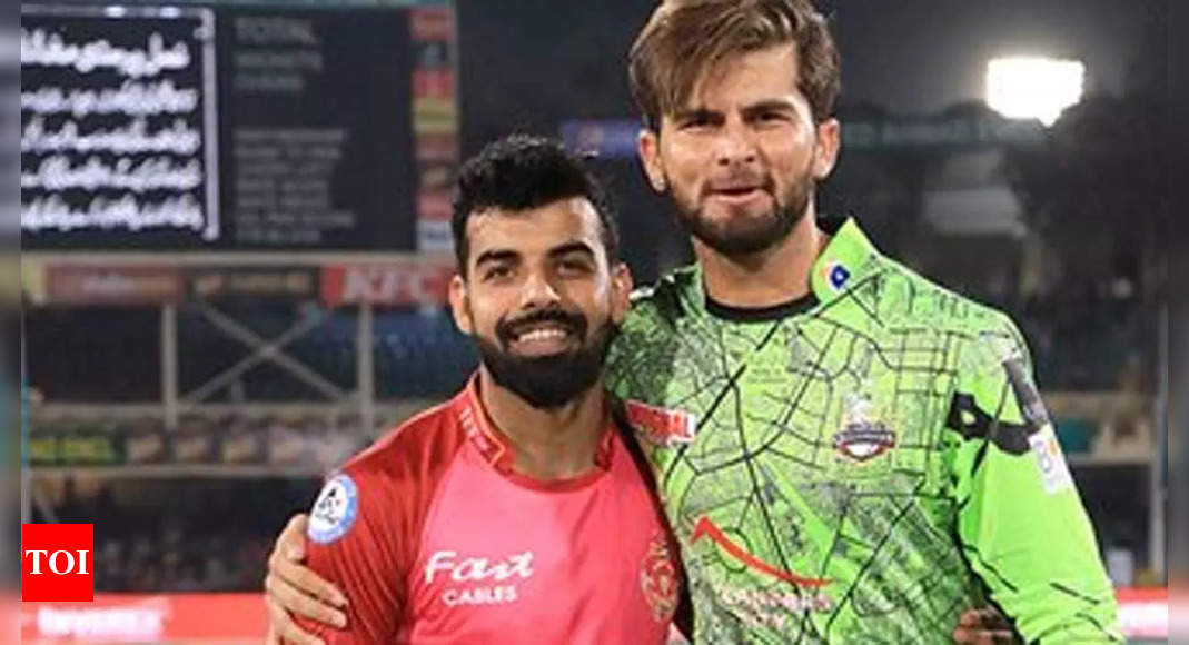 Lahore Qalandars vs Islamabad United Live Score, PSL 2023  – The Times of India : 5.2 : Lahore Qalandars : 50/0