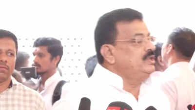 Shiv Sena (Uddhav) leaders not afraid of the whip: Bhaskar Jadhav