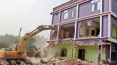 GMDA launches eviction drive to clear Silsako Beel