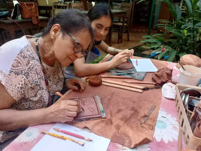 Clay pottery session held at Carpe Diem