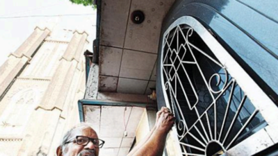 Now, statue stolen from historic Mumbai's Byculla church