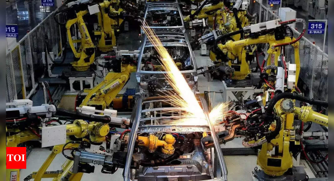 India’s manufacturing PMI shows steady growth in February – Times of India