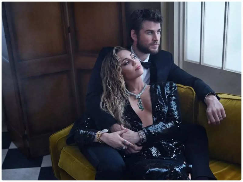 Liam Hemsworth suing ex-wife Miley Cyrus for defamation over song  'Flowers': Report | English Movie News - Times of India