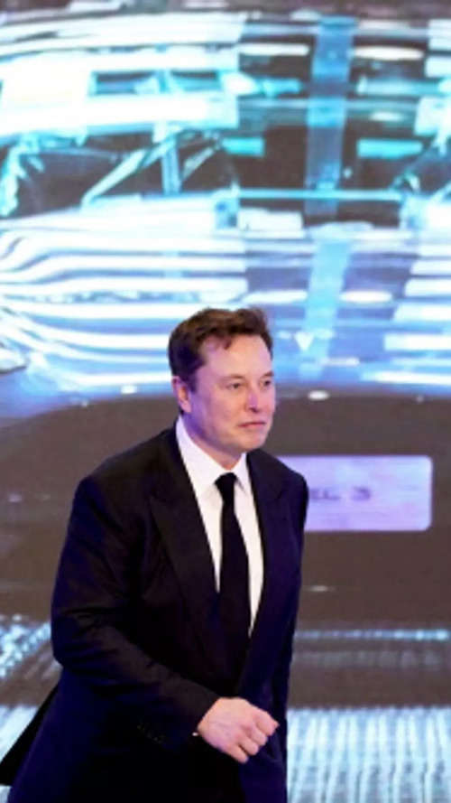 Elon Musk pips Bernard Arnault to reclaim the world's richest person tag -  The Economic Times