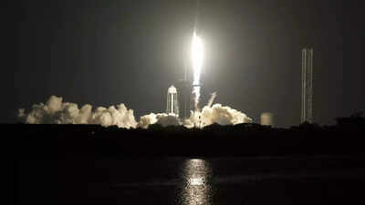 SpaceX launches US, Russia, UAE astronauts to space station