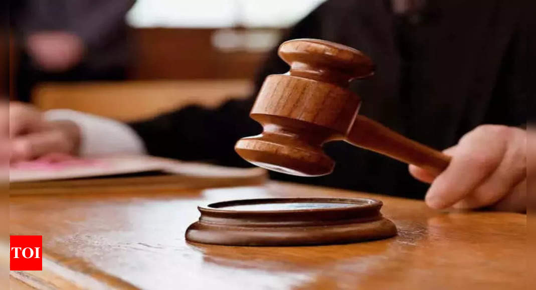 RCap resolution: NCLAT allows lenders’ plea for another round of bidding – Times of India
