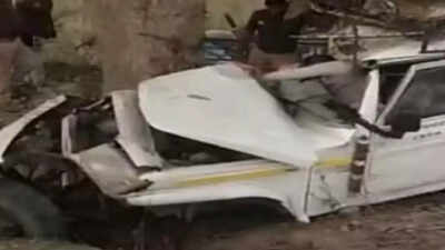 Three killed, four injured in road accident in Uttar Pradesh's Kanpur