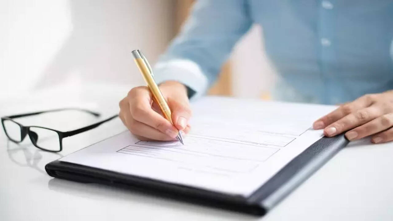 KCET 2023 registrations begin on cetonline.karnataka.gov.in, apply here -  Times of India