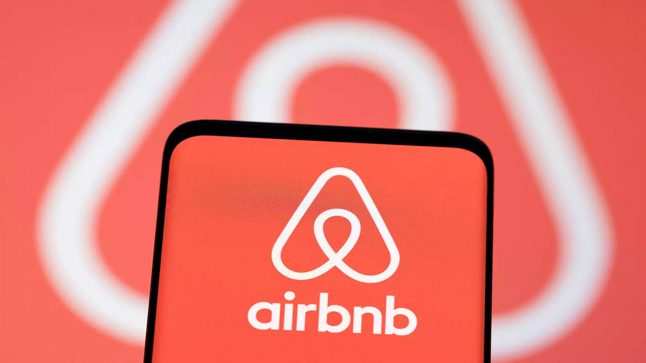 Airbnb: Airbnb may ban users for being 'closely associated' with a  prohibited user - Times of India