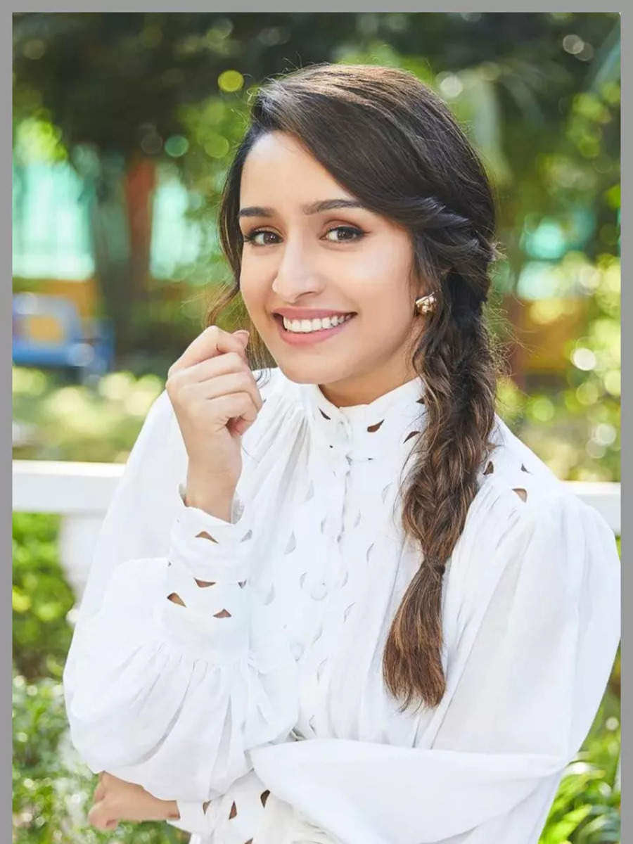 11 times Shraddha Kapoor gave girl-next-door vibes on Instagram | Times of  India