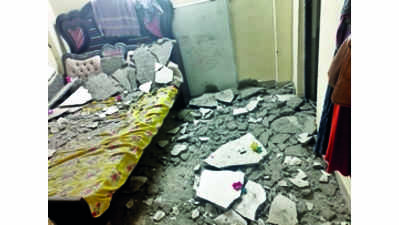 Police quarters ceiling falls; tenants complain of poor construction