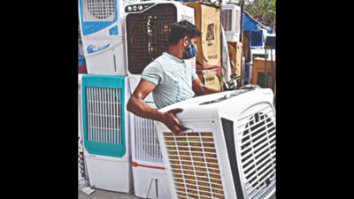 Bhopali businesses adapt to early onset of summer