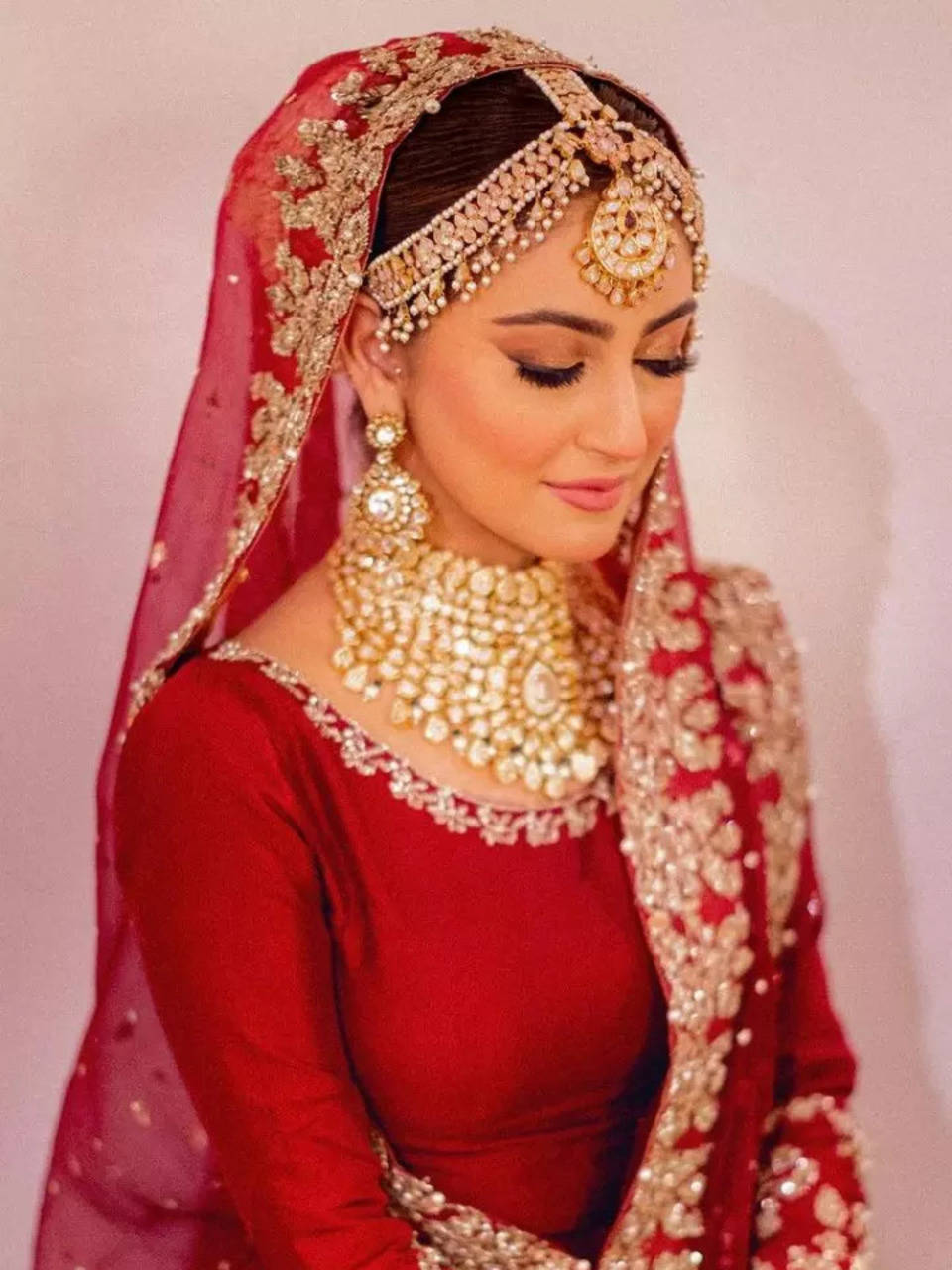 Before Ushna Shah, this Pakistani bride wore a red lehenga for her ...